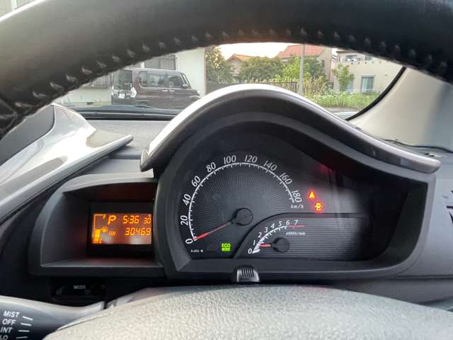 iQ 1.3 130G BT/Bカメラ/TVナビ/ETC/Sキ/1年保証 車検　（2年）付き